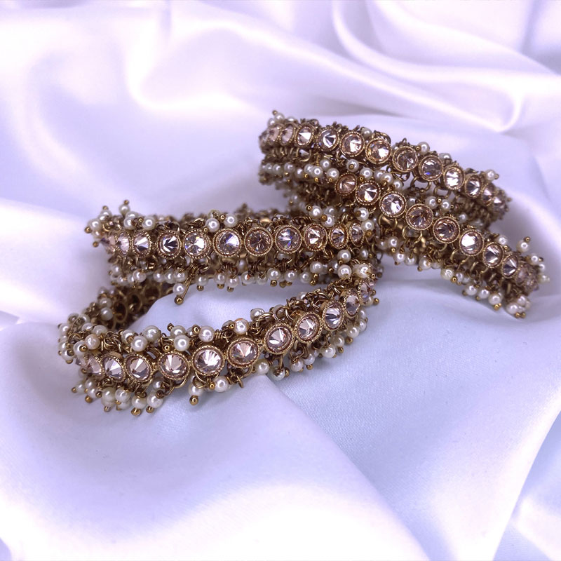 Hand Jewellery
